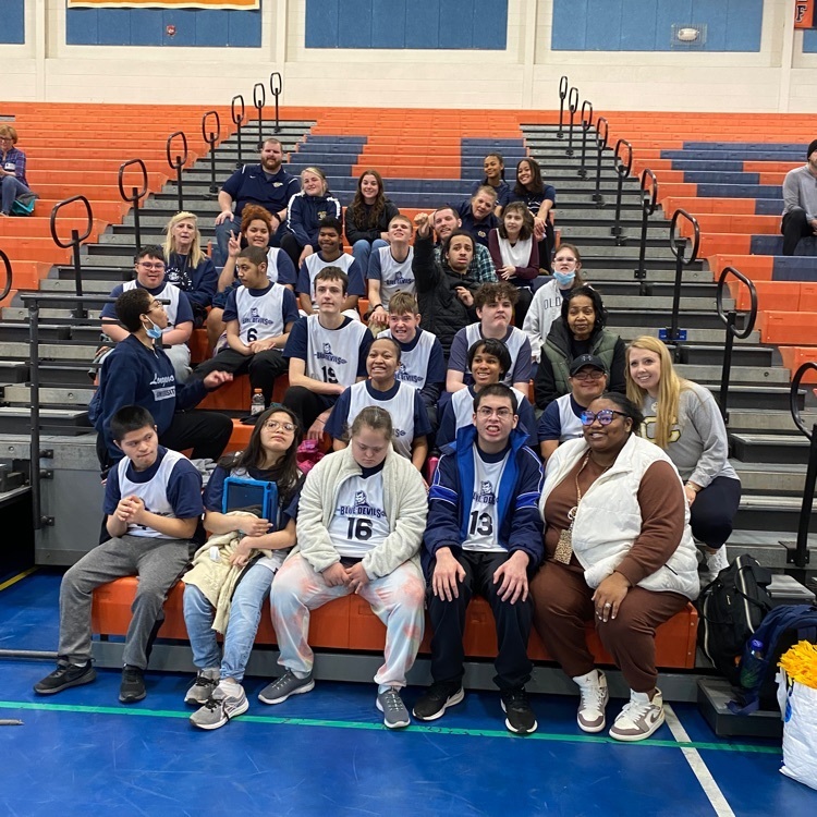 Our Medford basketball team finished their season today at Orange County High School. Thank you to the staff and students who made the season possible! #BDP #BetterEveryDay